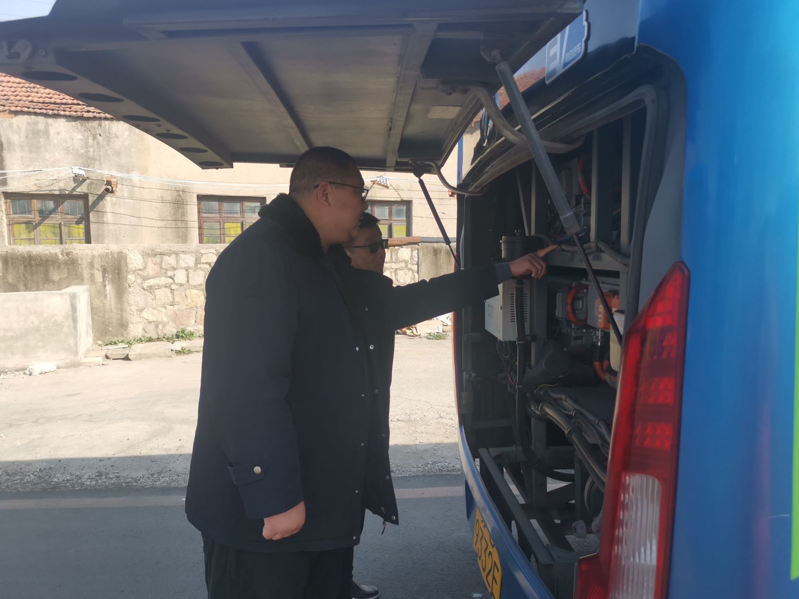 公交事業一部開展車輛安全、機務聯合檢查工作